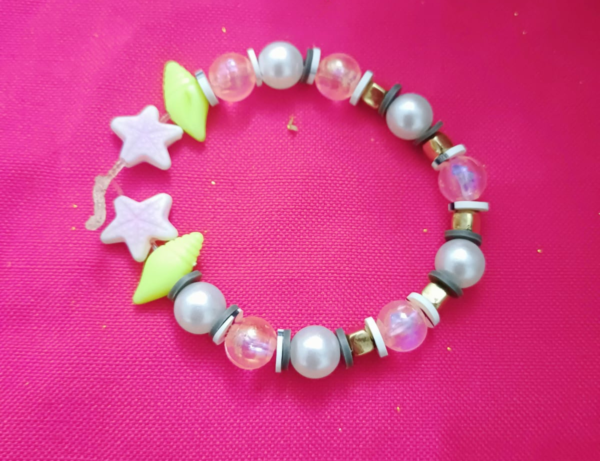 Stylish Beads Bracelet for Girls Trendy Design Comfortable Fit